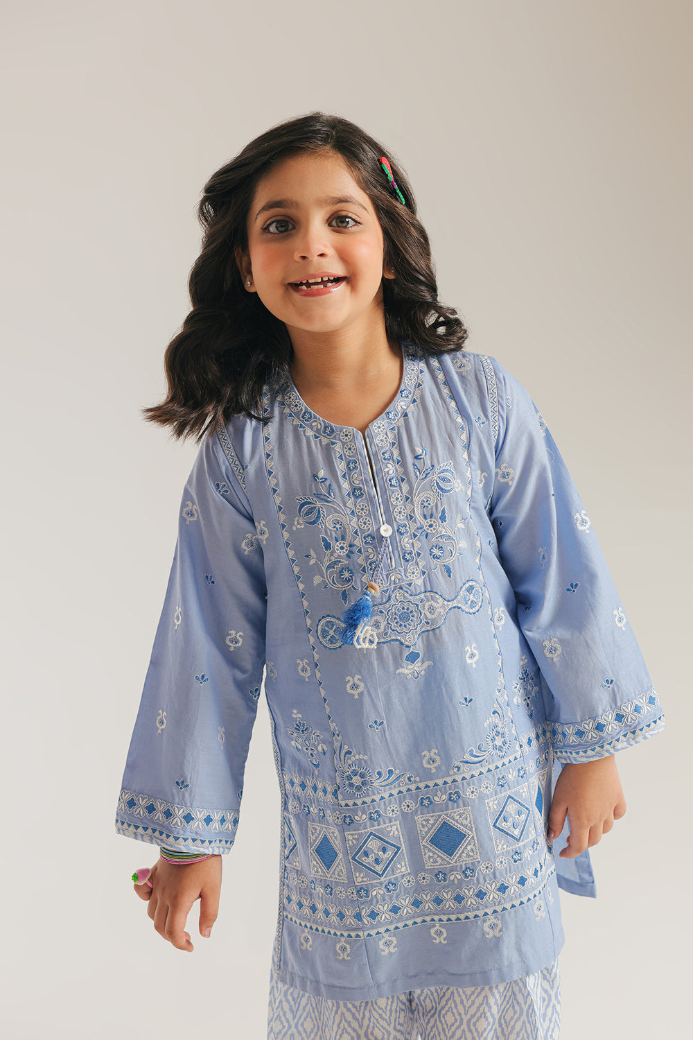 EMBROIDERED SUIT (E0846/404/637)