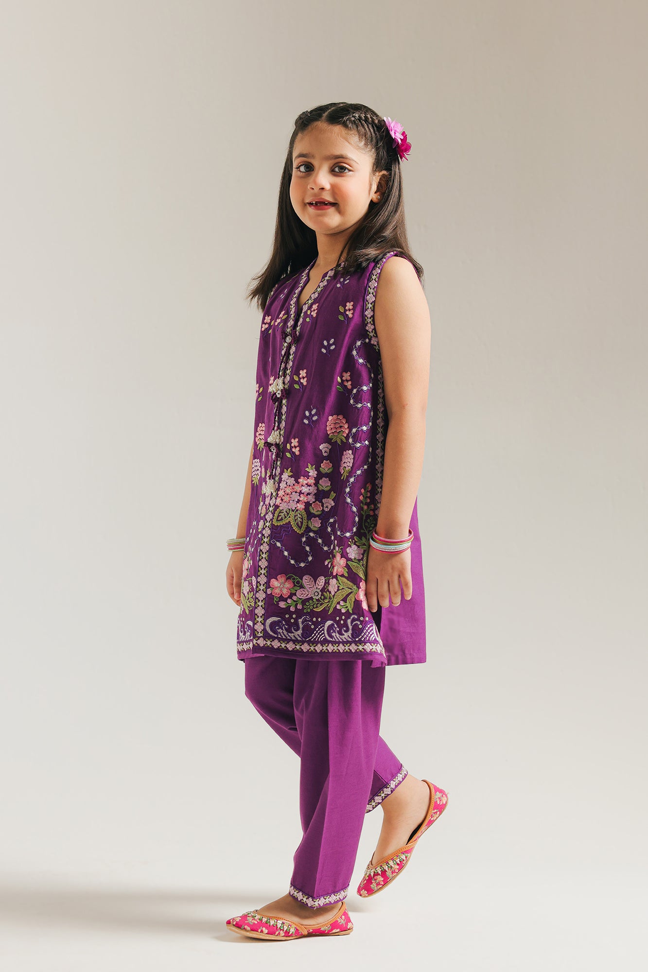 EMBROIDERED SUIT (E0847/404/520)