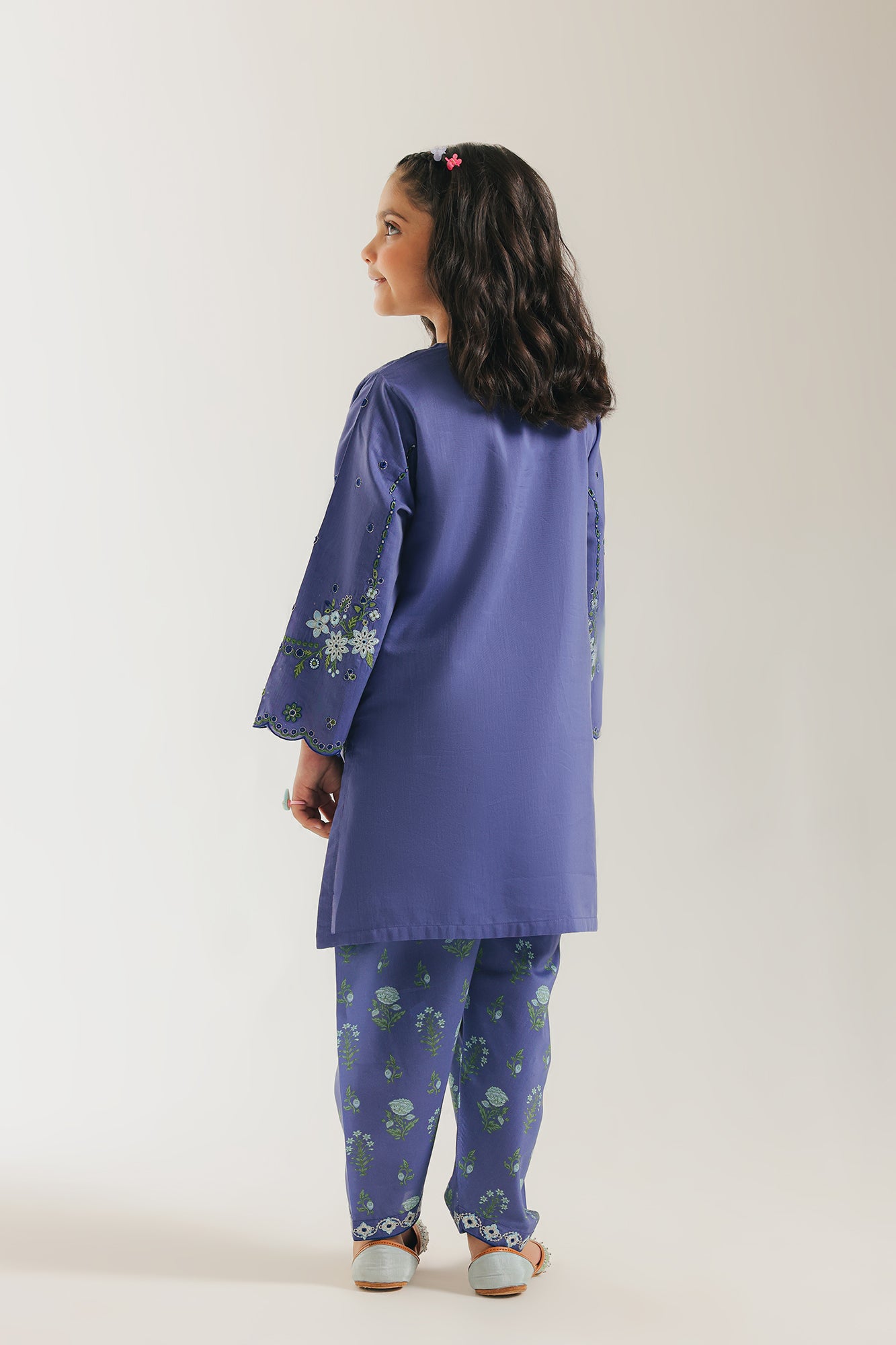 EMBROIDERED SUIT (E0857/404/626)