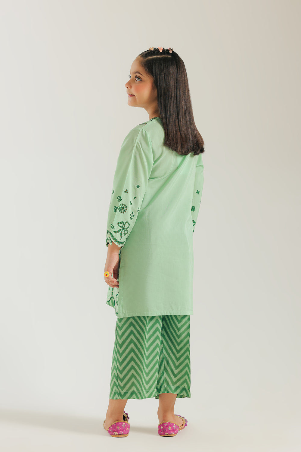 EMBROIDERED SUIT (E0860/404/127)