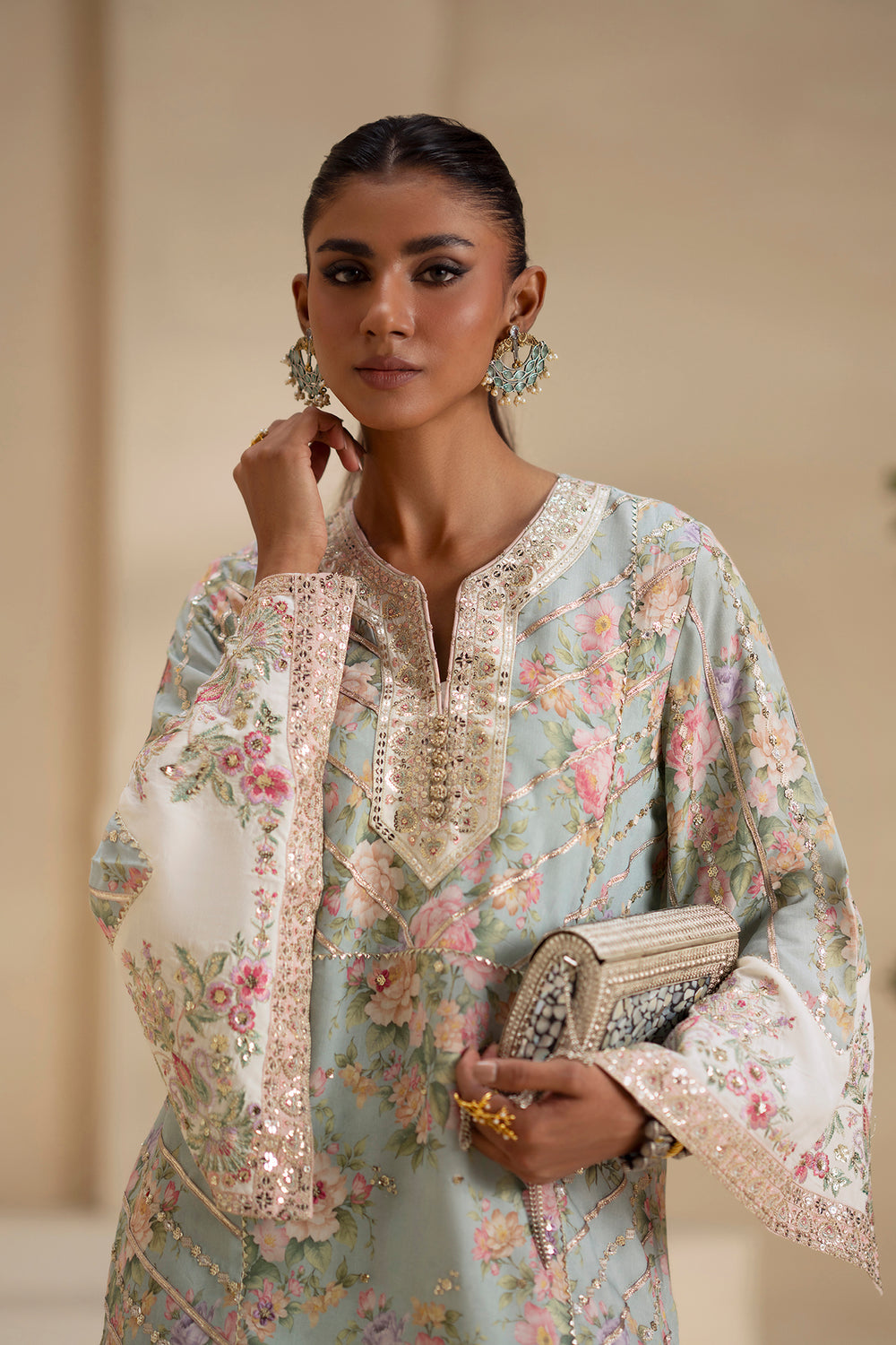 EMBROIDERED SUIT (E0917/104/721)