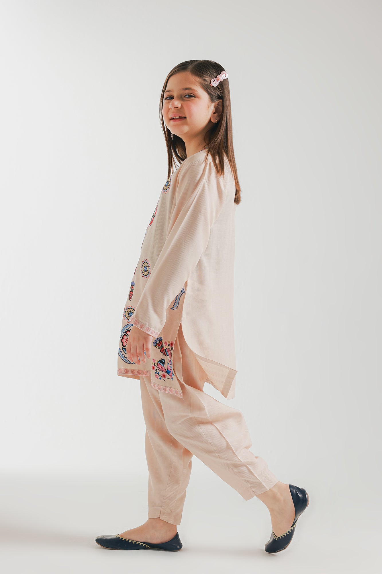 EMBROIDERED SUIT (E1019/402/227)