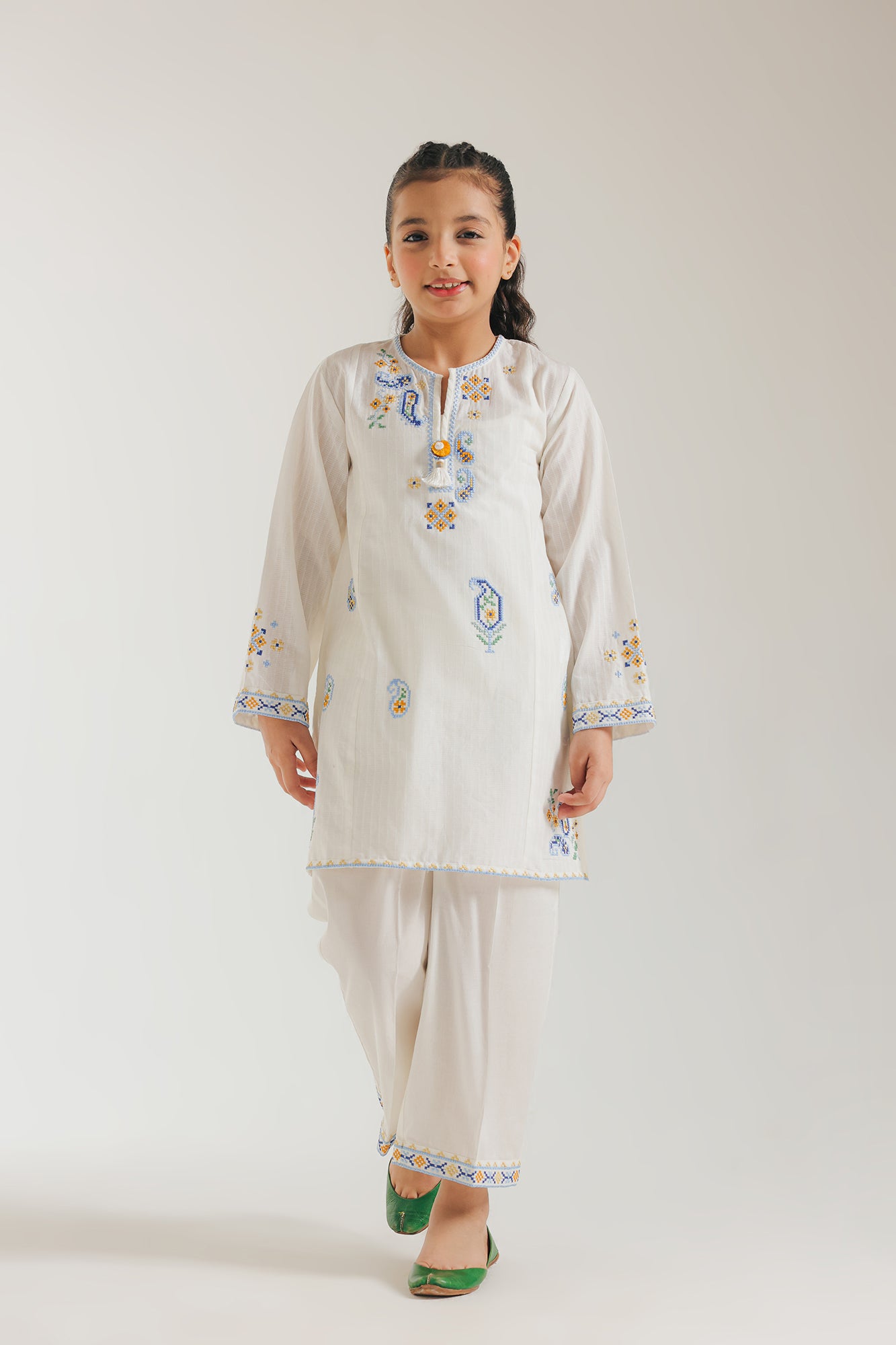 EMBROIDERED SUIT (E1023/402/001)