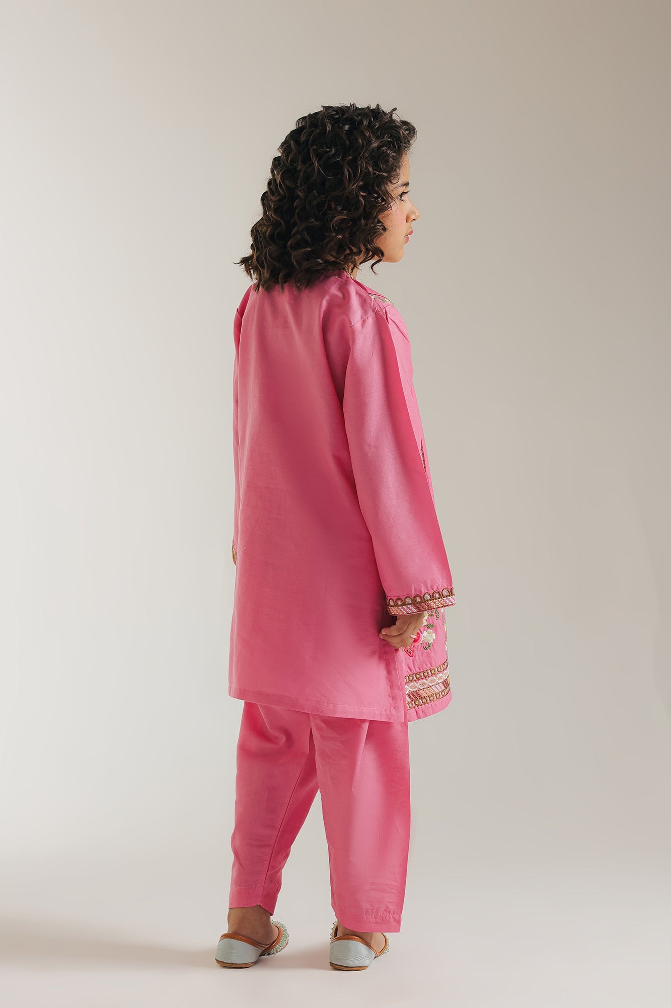 EMBROIDERED SUIT (E402/423/1038)