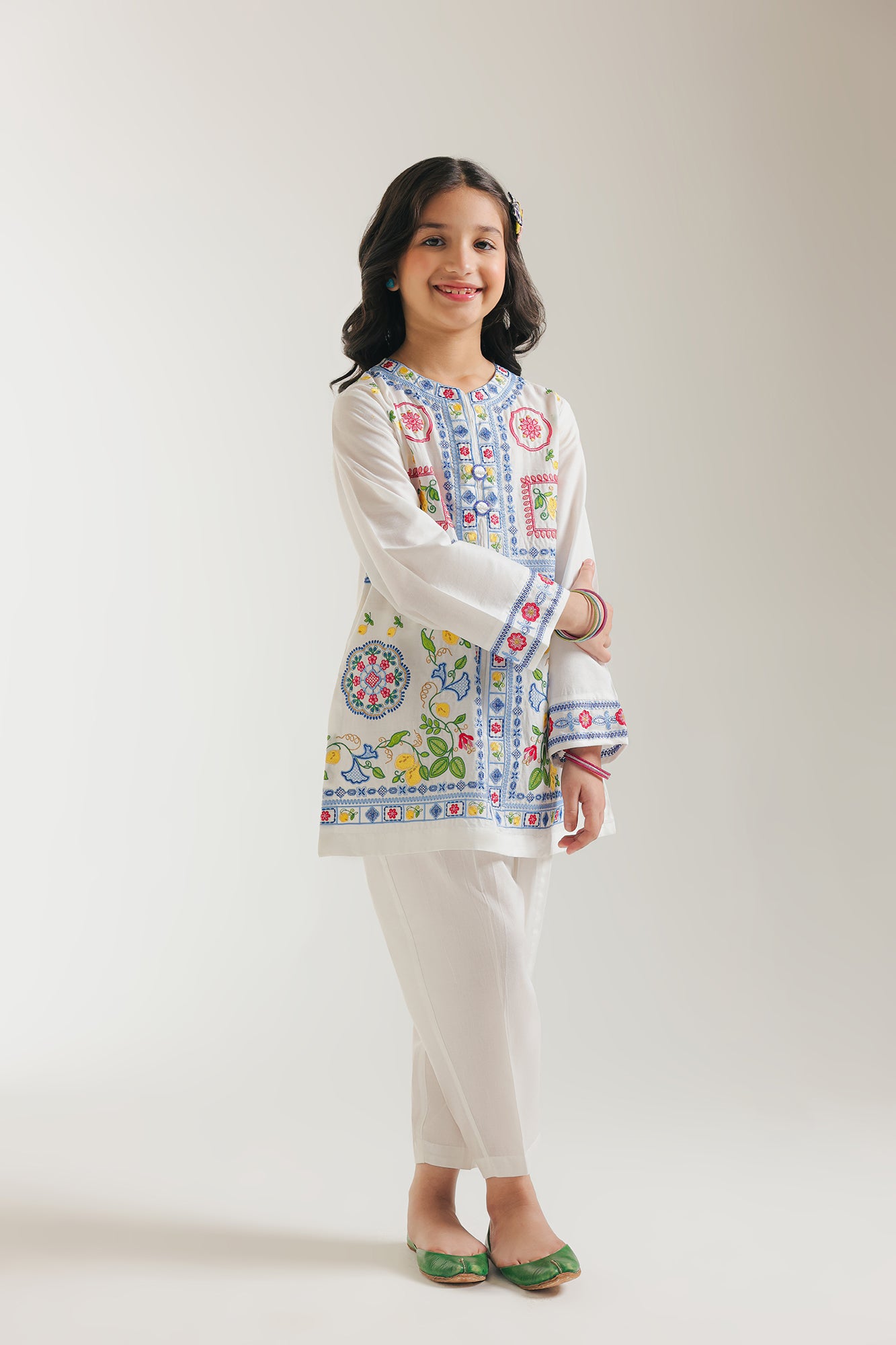 EMBROIDERED SUIT (E402/001/1039)