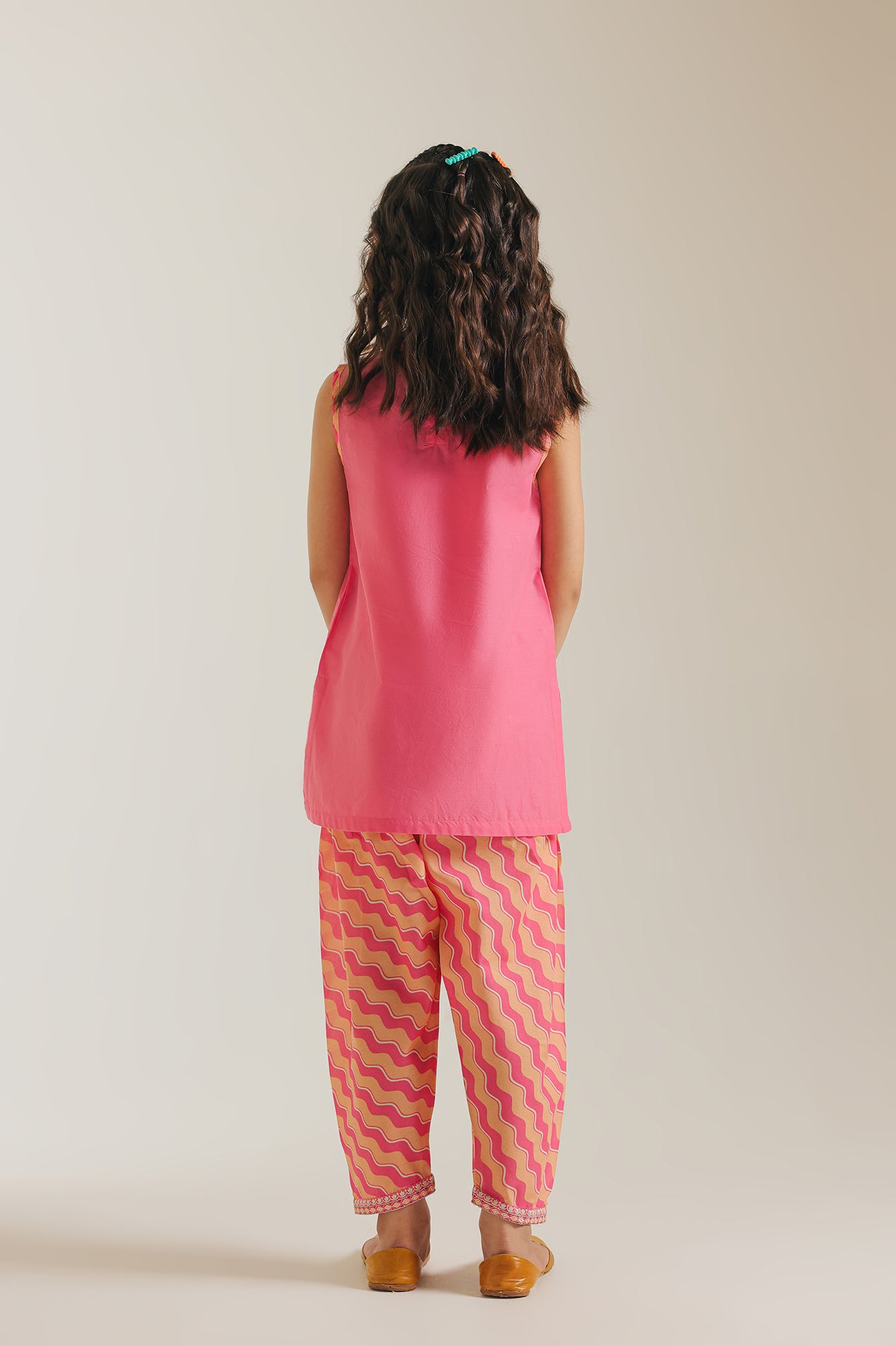 EMBROIDERED SUIT (E402/423/1048)