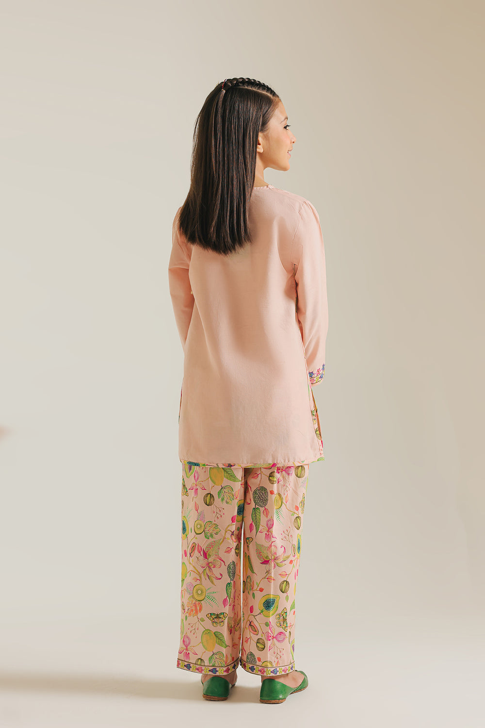 EMBROIDERED SUIT (E402/423/1049)