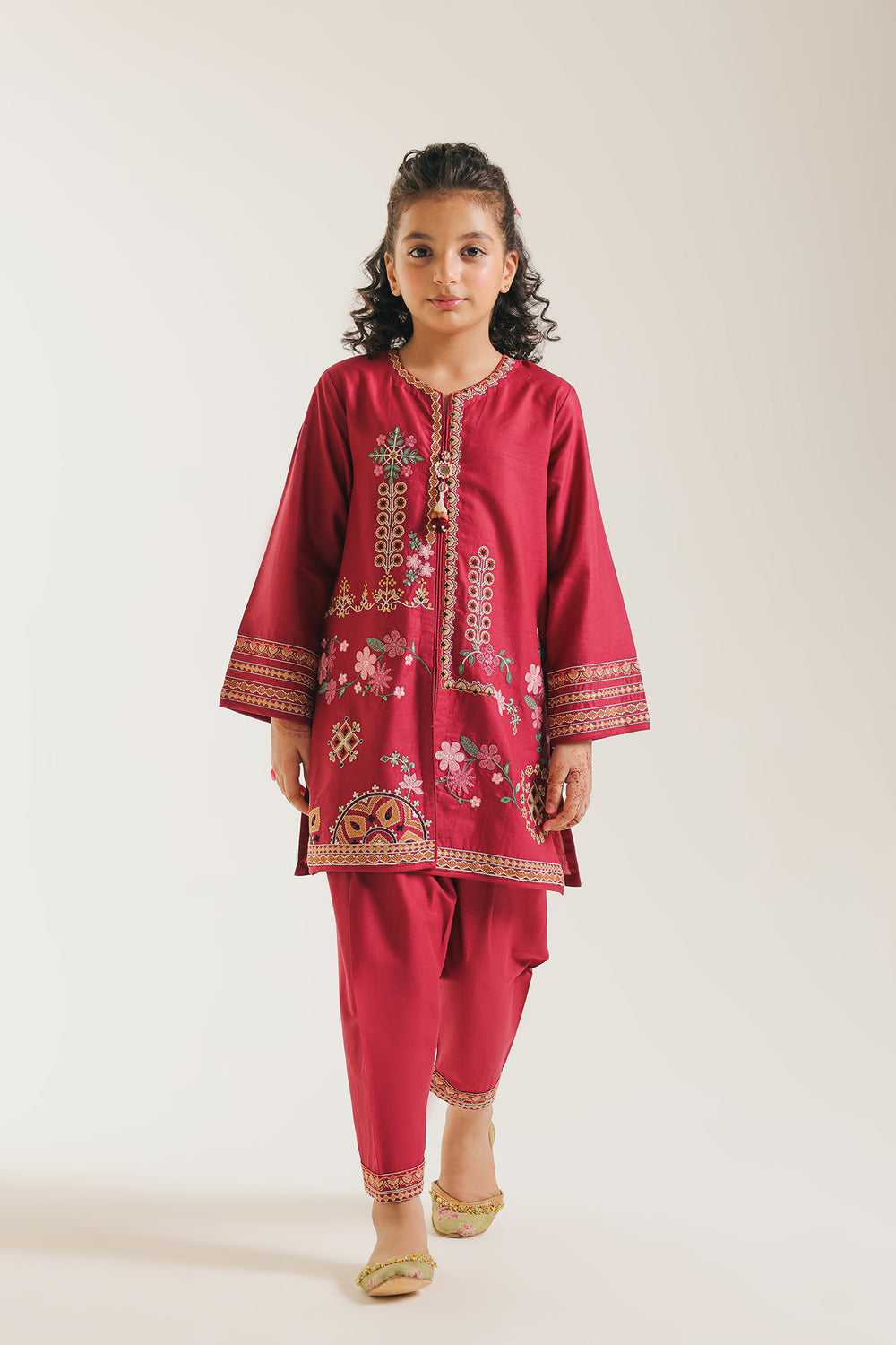 EMBROIDERED SUIT (E402/416/1050)