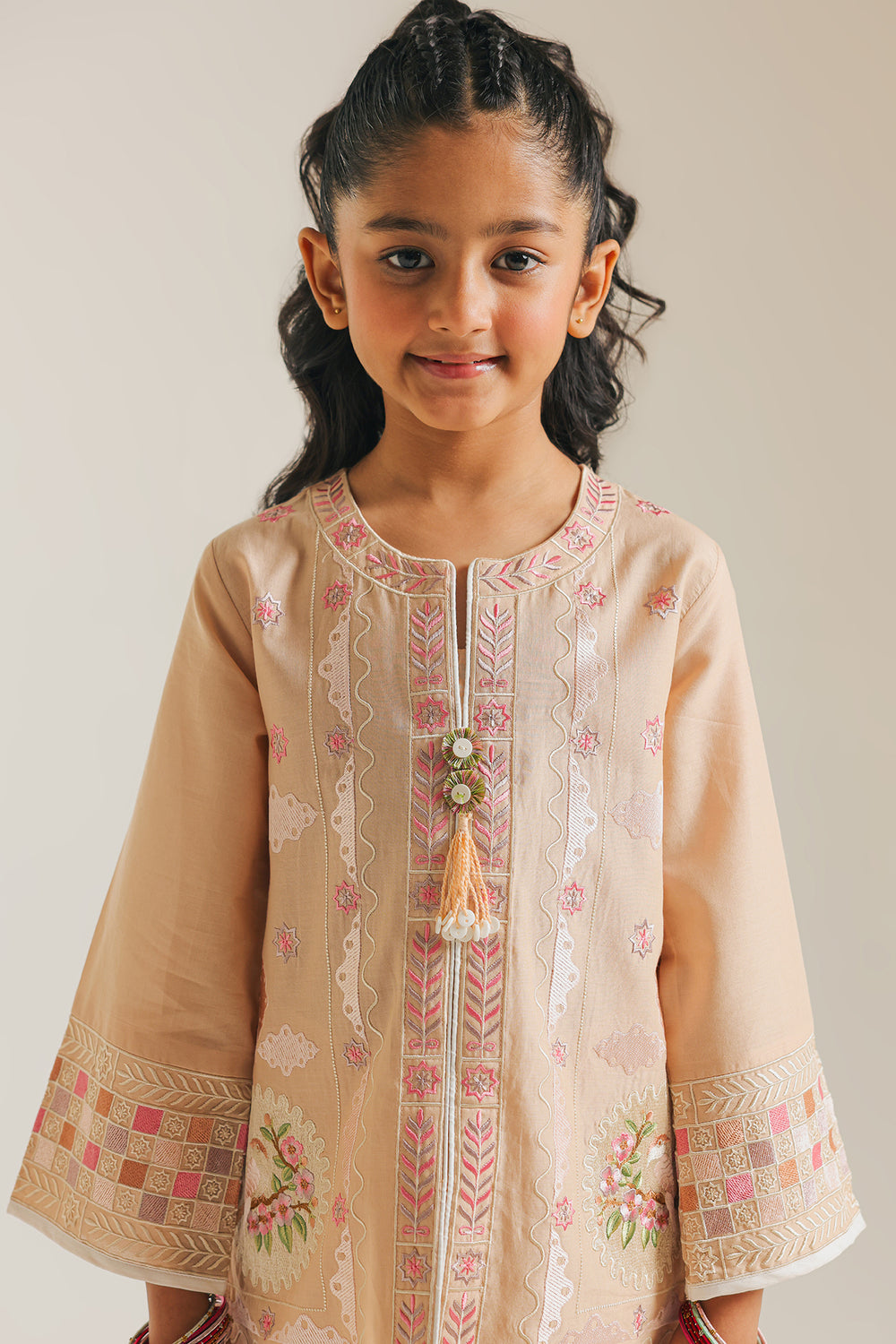 EMBROIDERED SUIT (E1052/402/808)