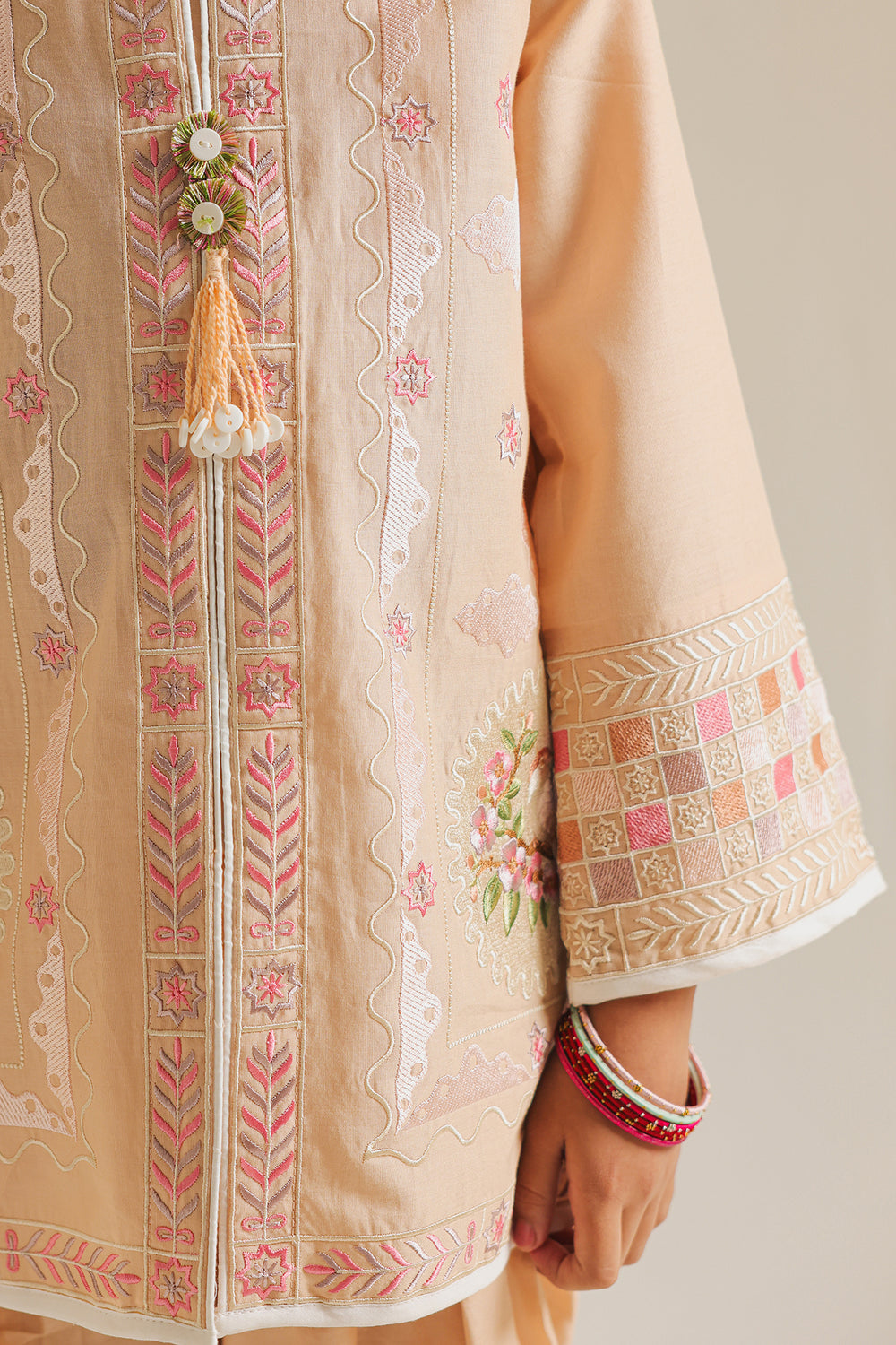 EMBROIDERED SUIT (E1052/402/808)