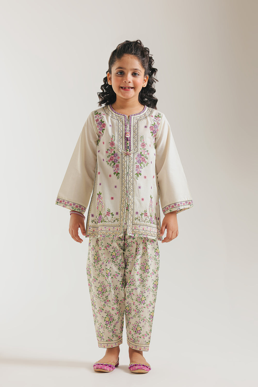 EMBROIDERED SUIT (E1054/402/004)