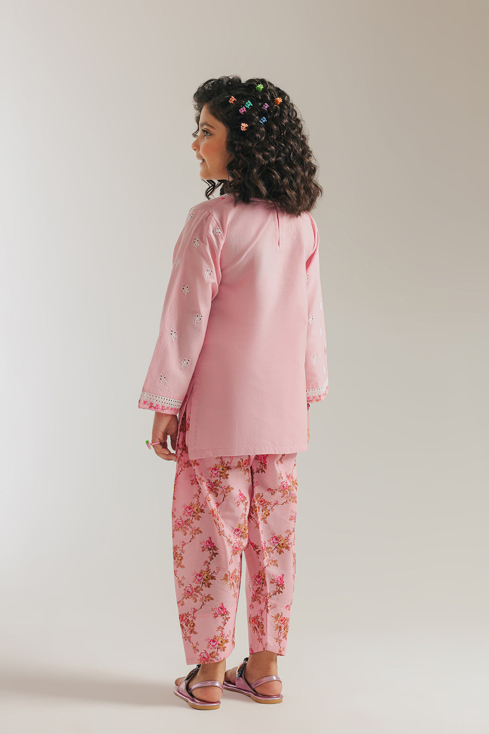 EMBROIDERED SUIT (E1058/402/427)