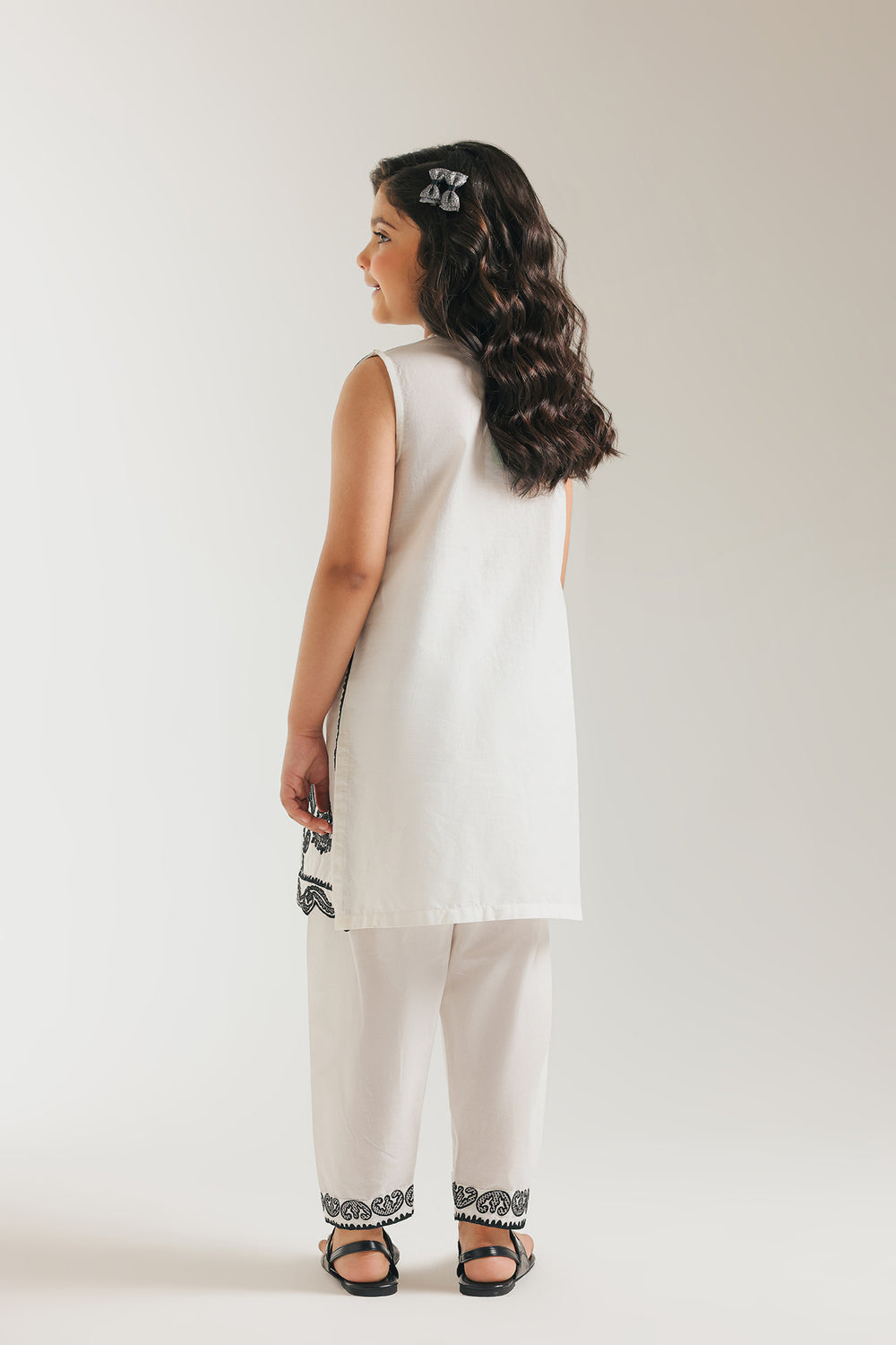 EMBROIDERED SUIT (E1059/402/003)