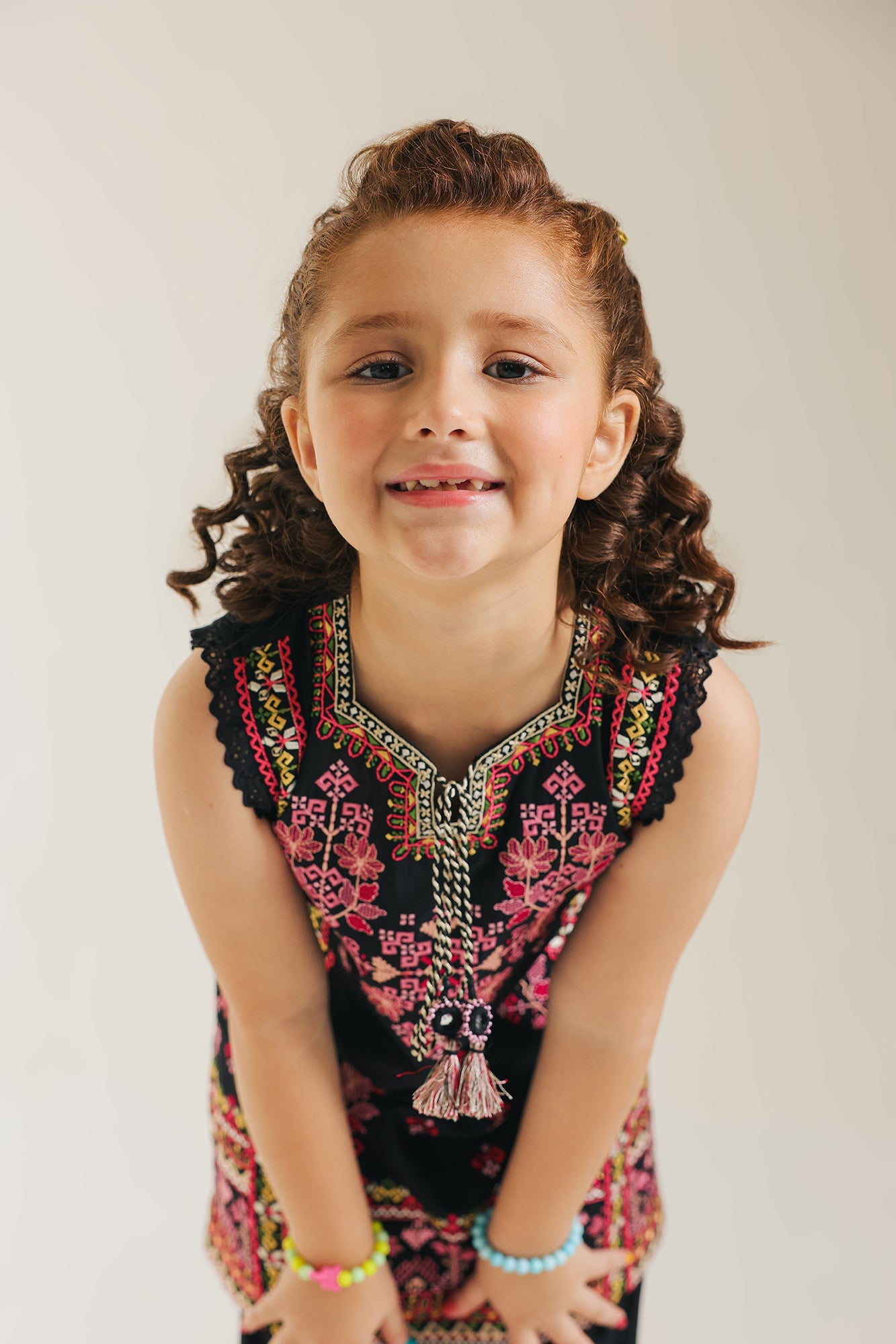 EMBROIDERED SUIT (E1060/402/902)