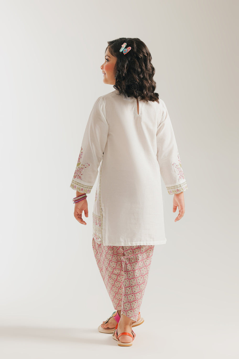 EMBROIDERED SUIT (E1061/402/003)