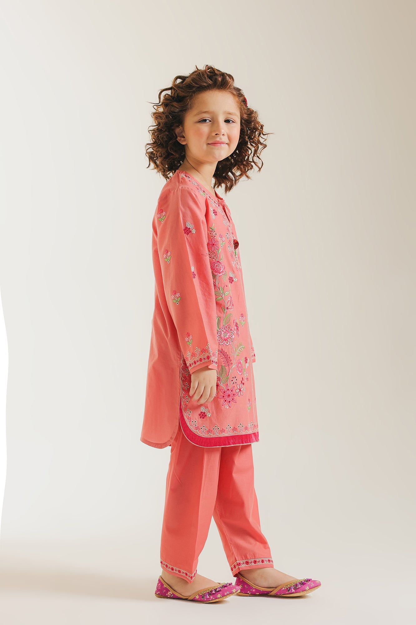 EMBROIDERED SUIT (E1064/402/312)