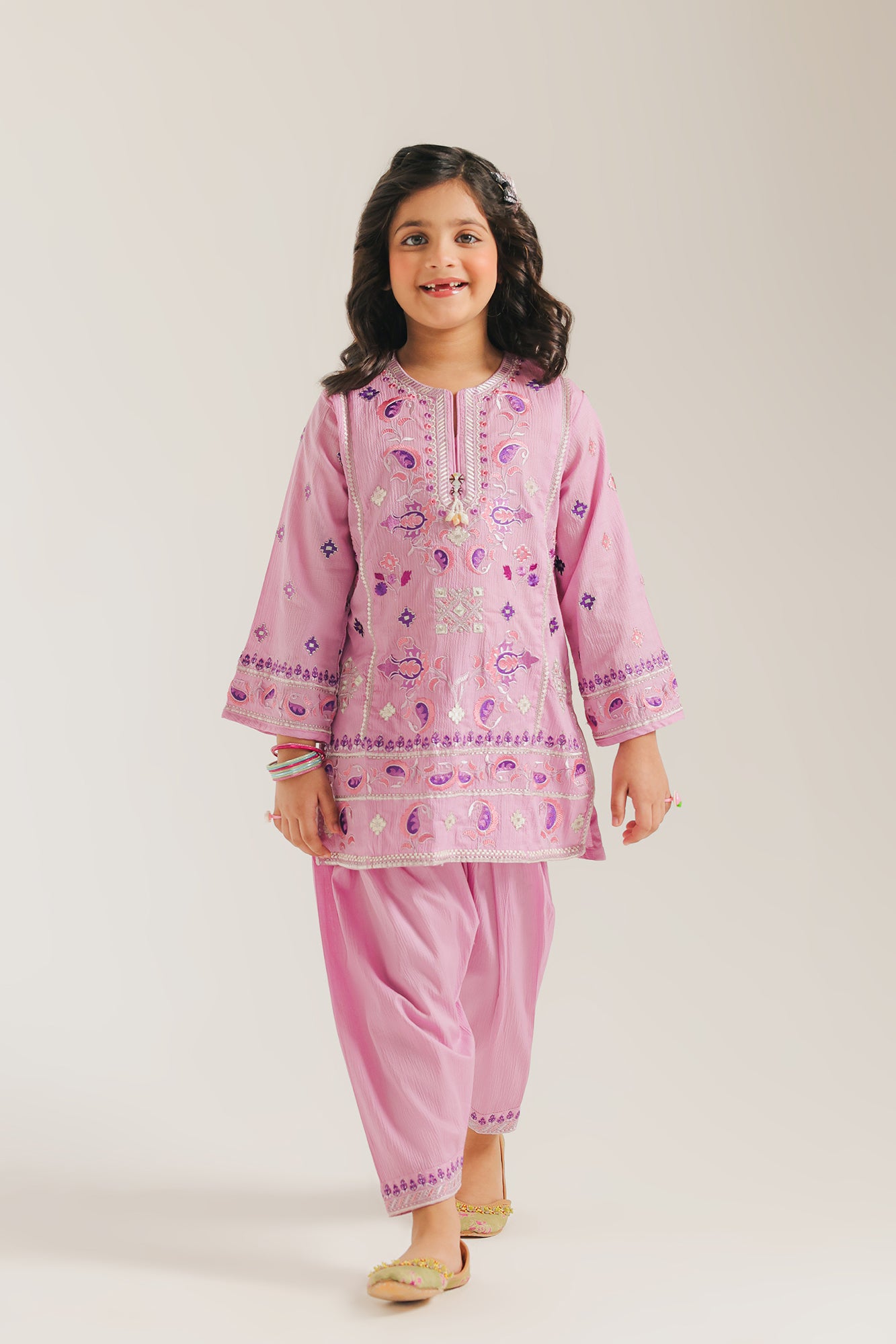 EMBROIDERED SUIT (E1065/402/512)