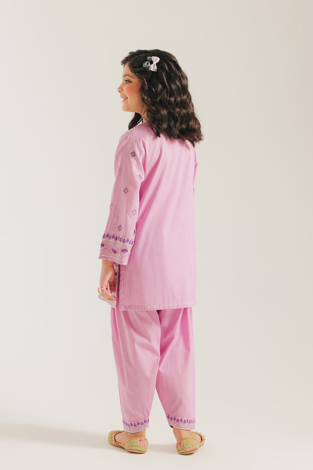 EMBROIDERED SUIT (E1065/402/512)