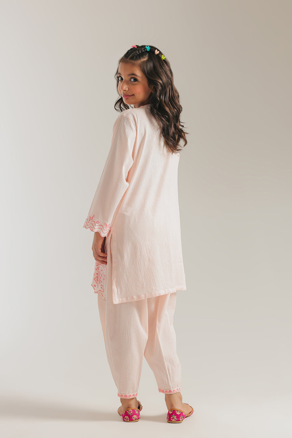 EMBROIDERED SUIT (E1068/402/316)