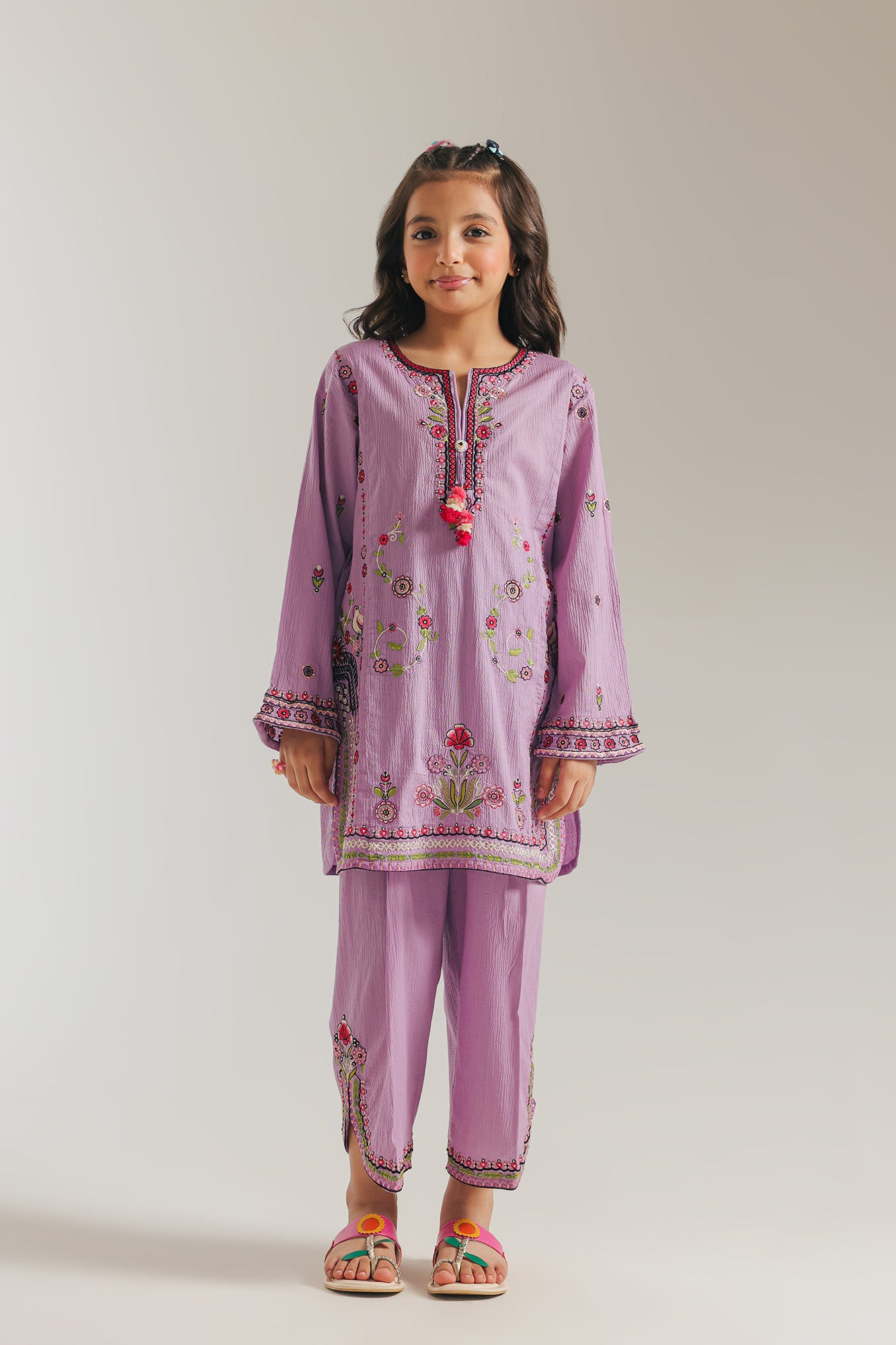 EMBROIDERED SUIT (E1072/402/513)