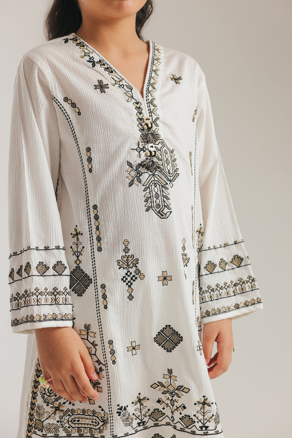 EMBROIDERED SUIT (E1073/402/003)