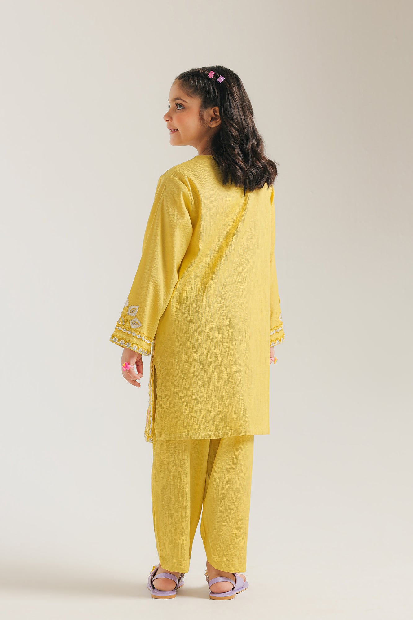 EMBROIDERED SUIT (E1075/402/101)