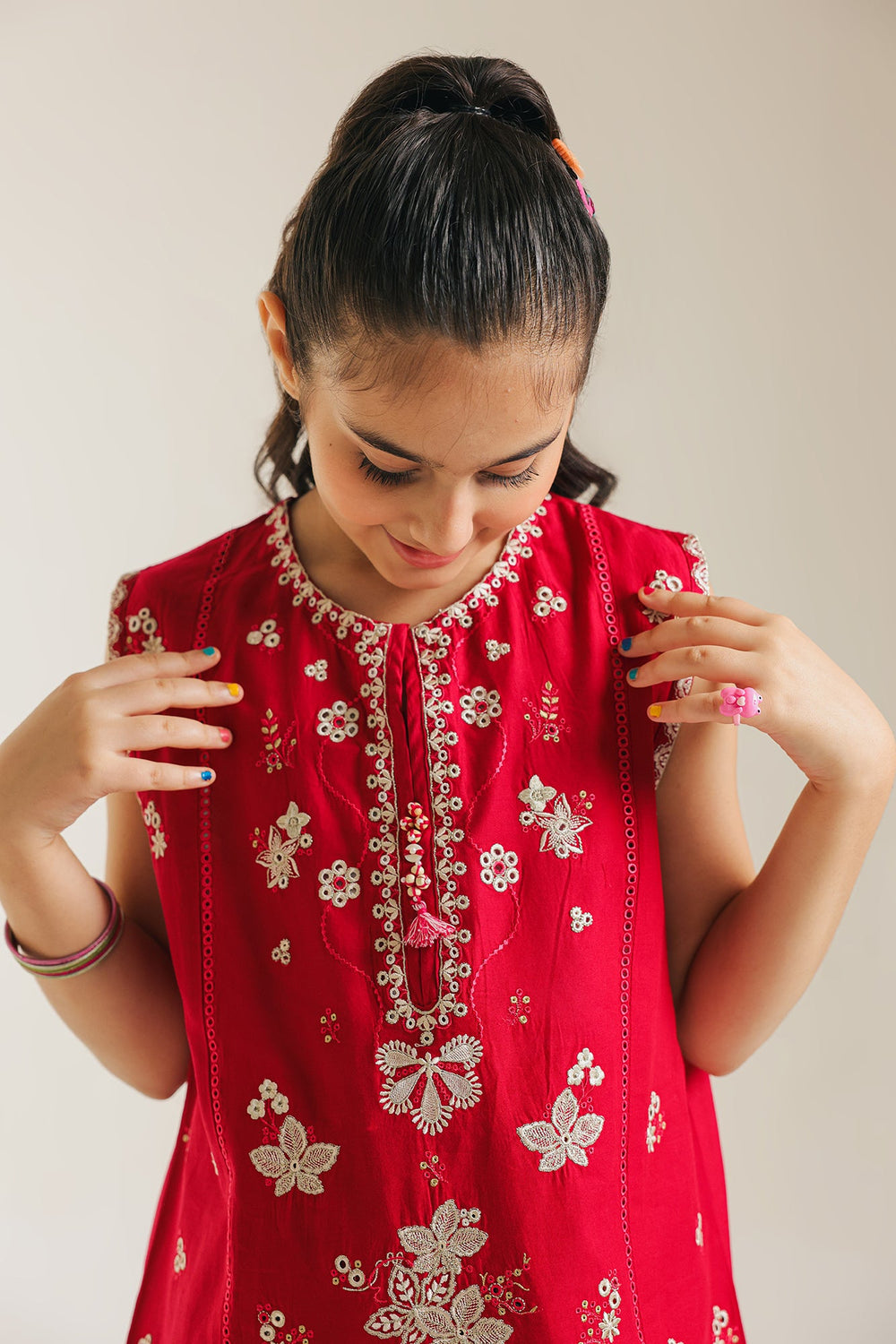 EMBROIDERED SUIT (E1077/402/304)