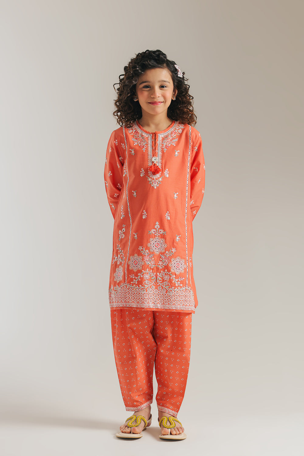 EMBROIDERED SUIT (E1079/402/325)