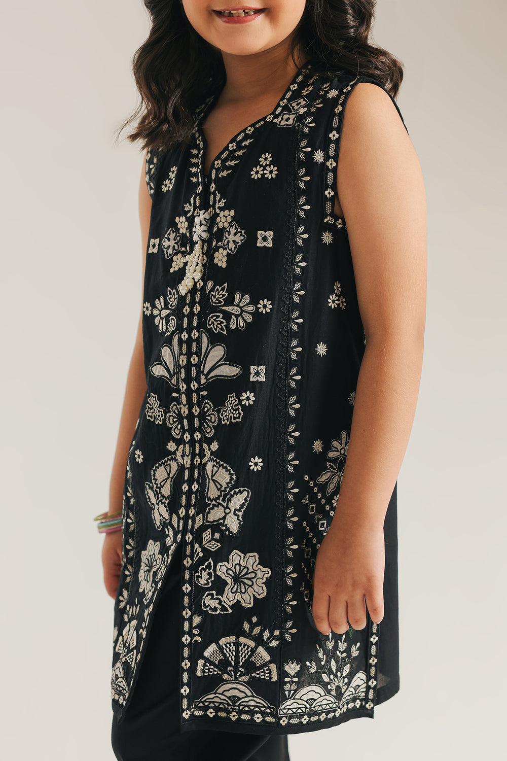 EMBROIDERED SUIT (E1080/402/902)