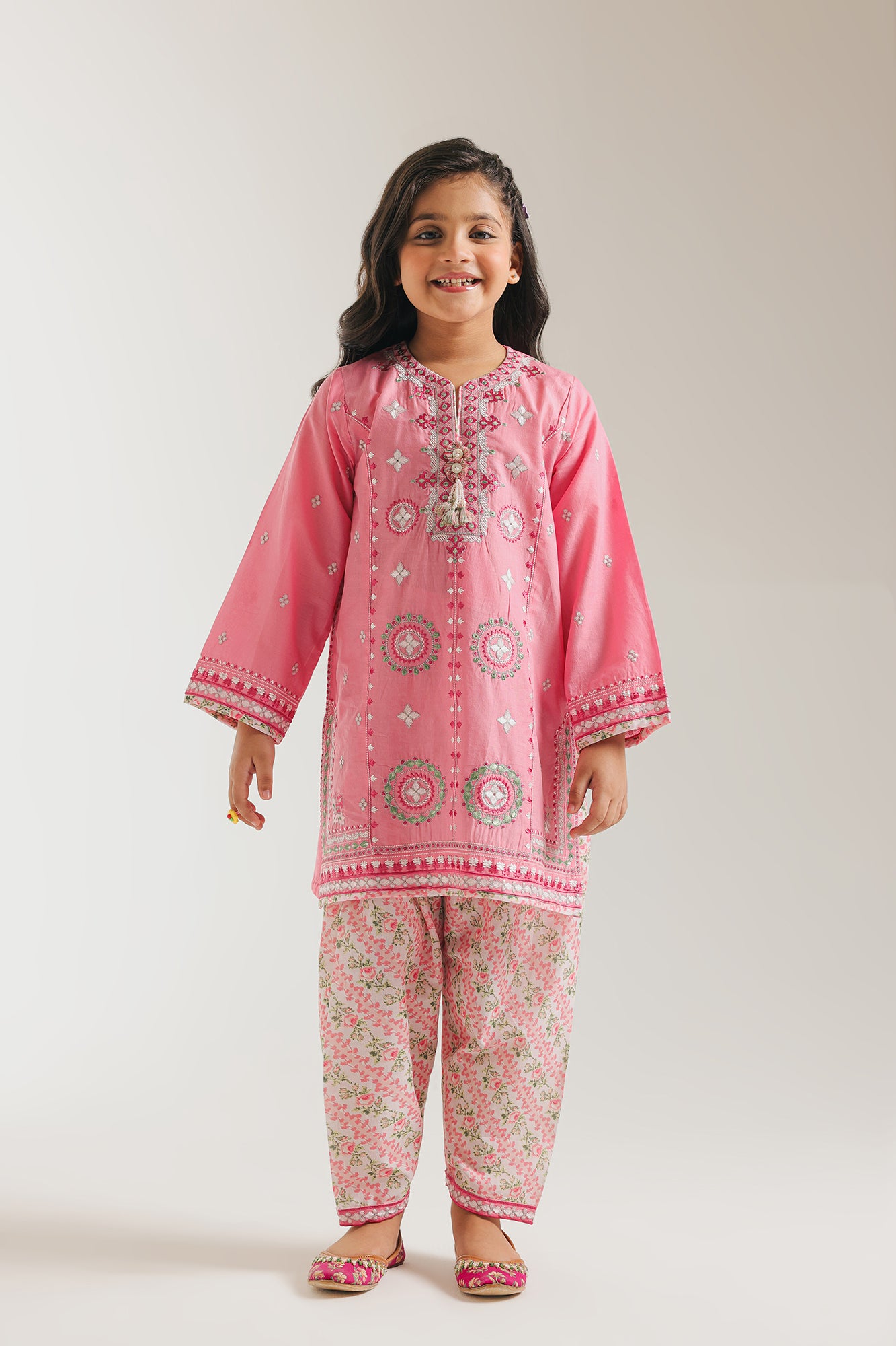 EMBROIDERED SUIT (E1199/402/426)