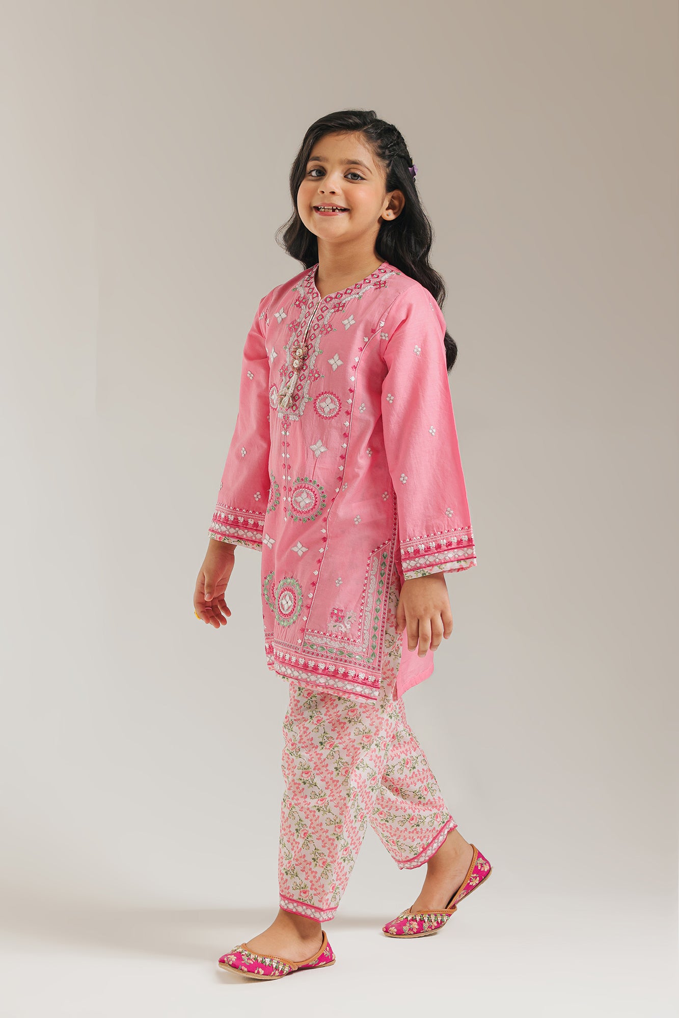 EMBROIDERED SUIT (E1199/402/426)