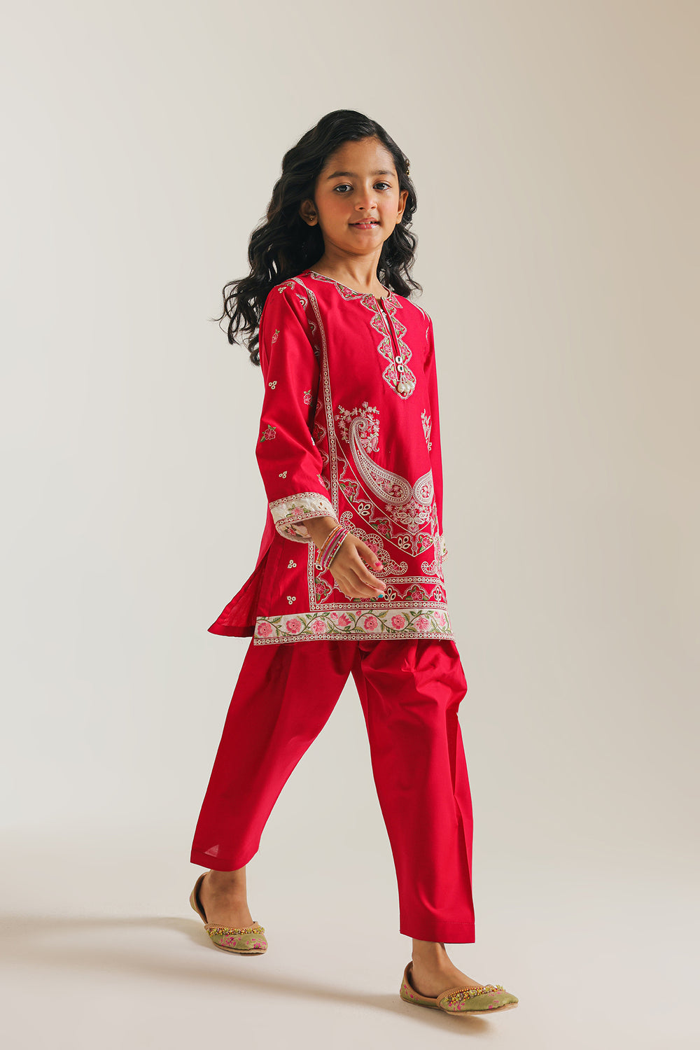 EMBROIDERED SUIT (E1208/402/306)