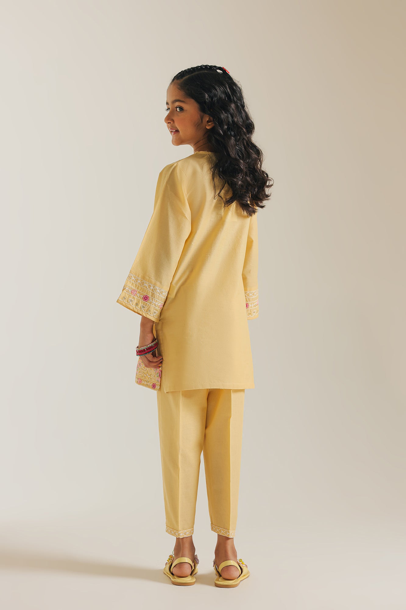 EMBROIDERED SUIT (E1209/402/101)