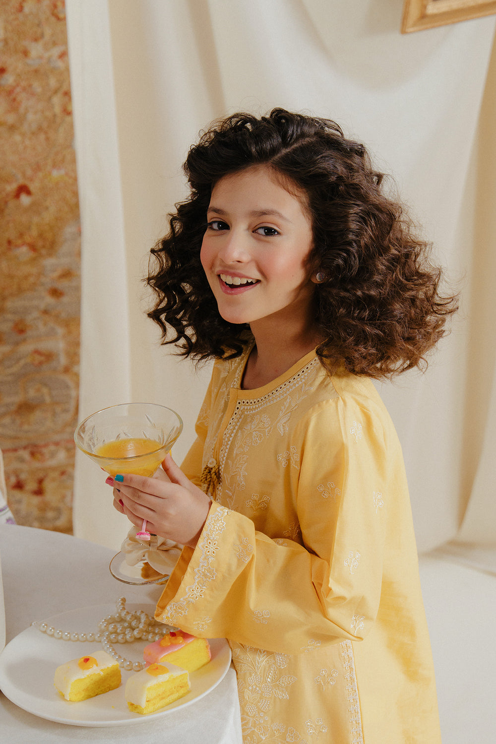 EMBROIDERED SUIT (E1210/402/109)