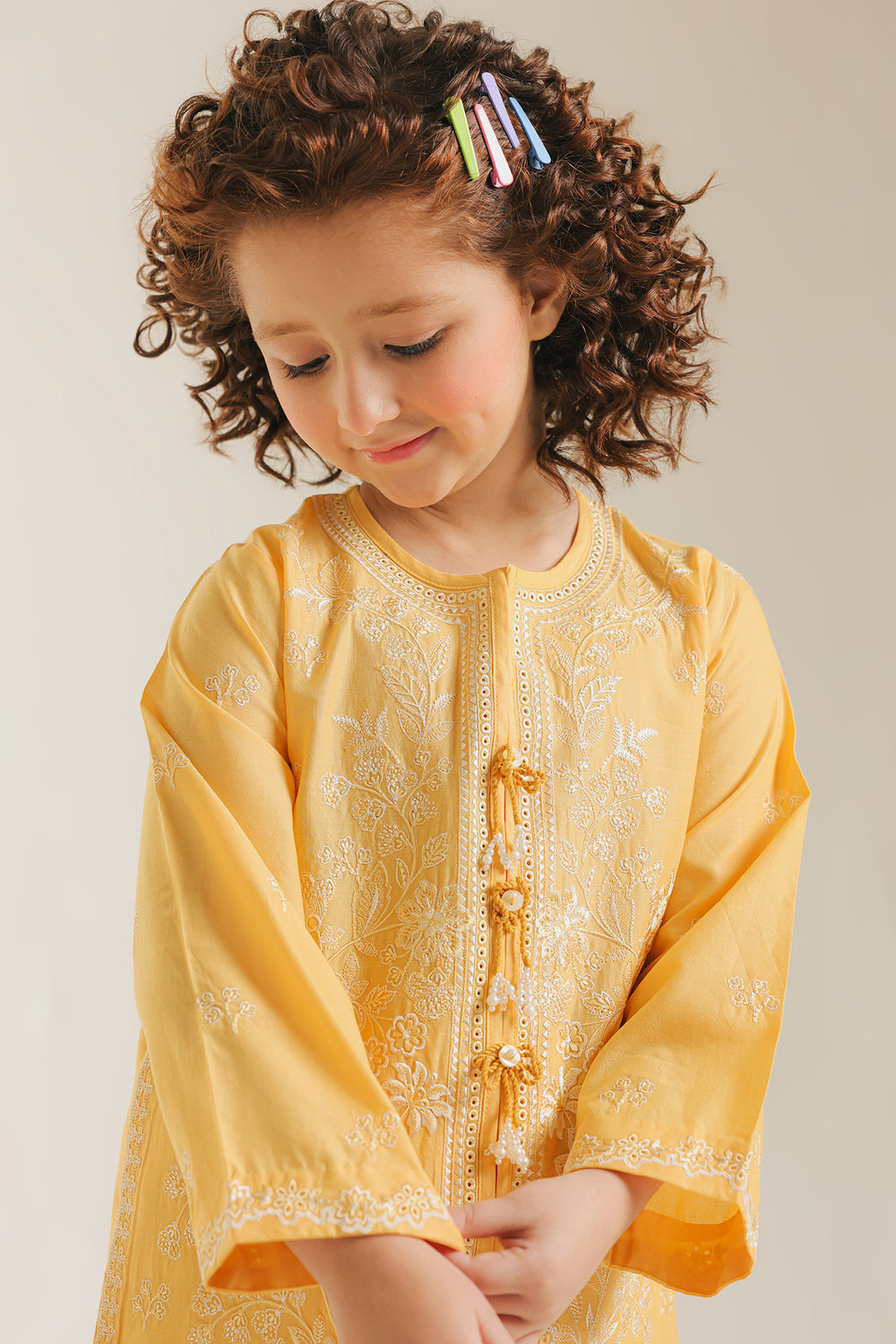 EMBROIDERED SUIT (E1210/402/109)