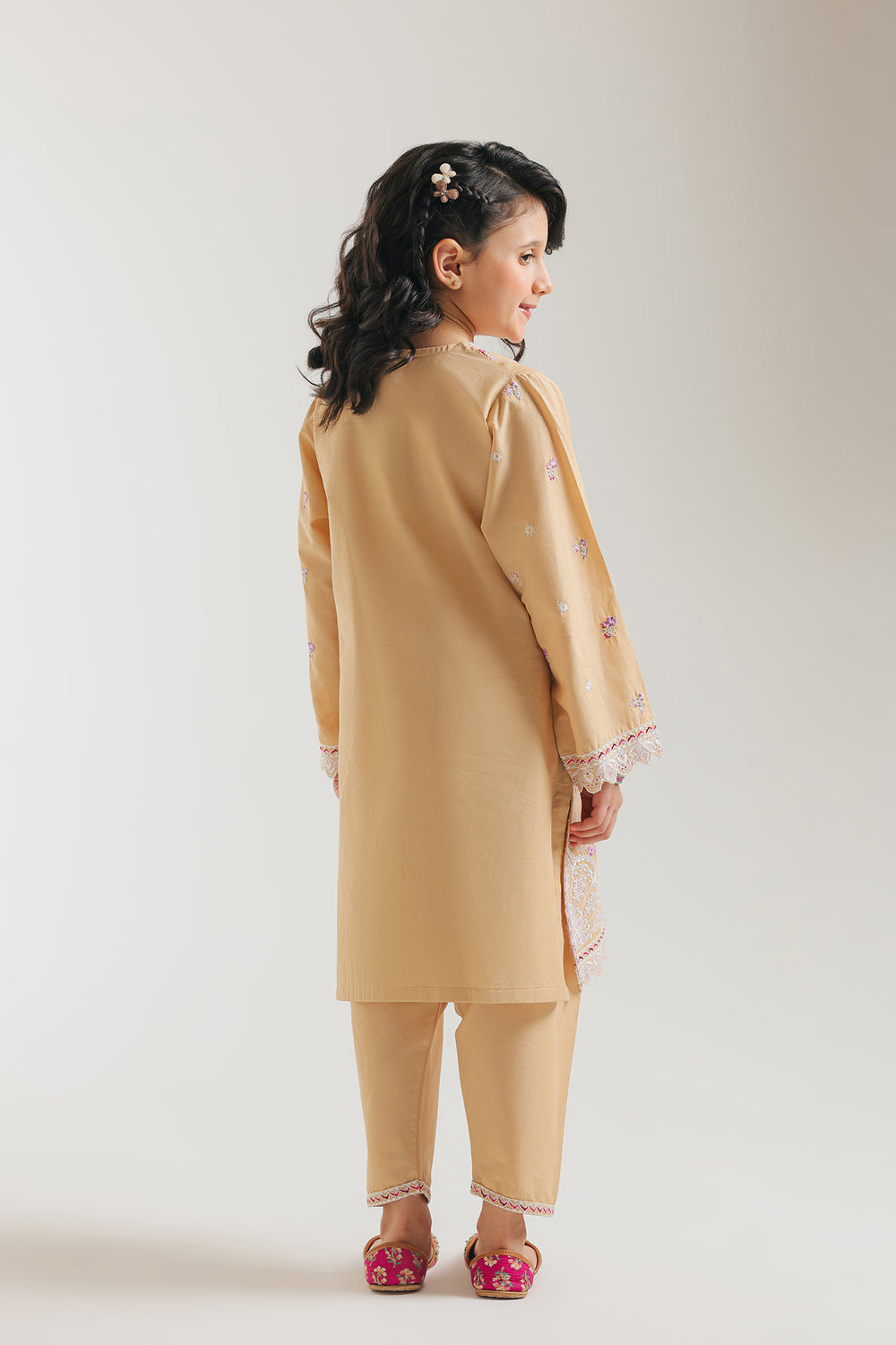 EMBROIDERED SUIT (E1212/402/225)