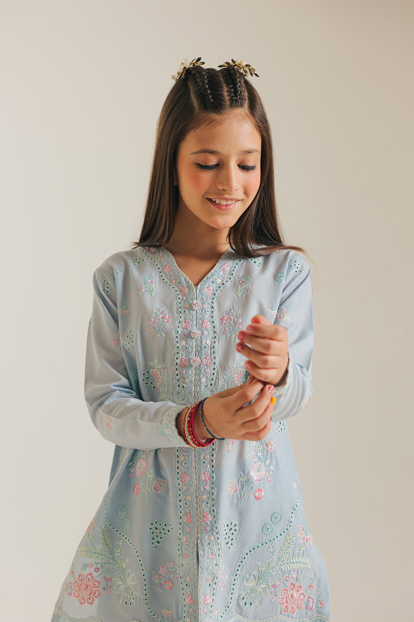 EMBROIDERED SUIT (E1214/402/720)