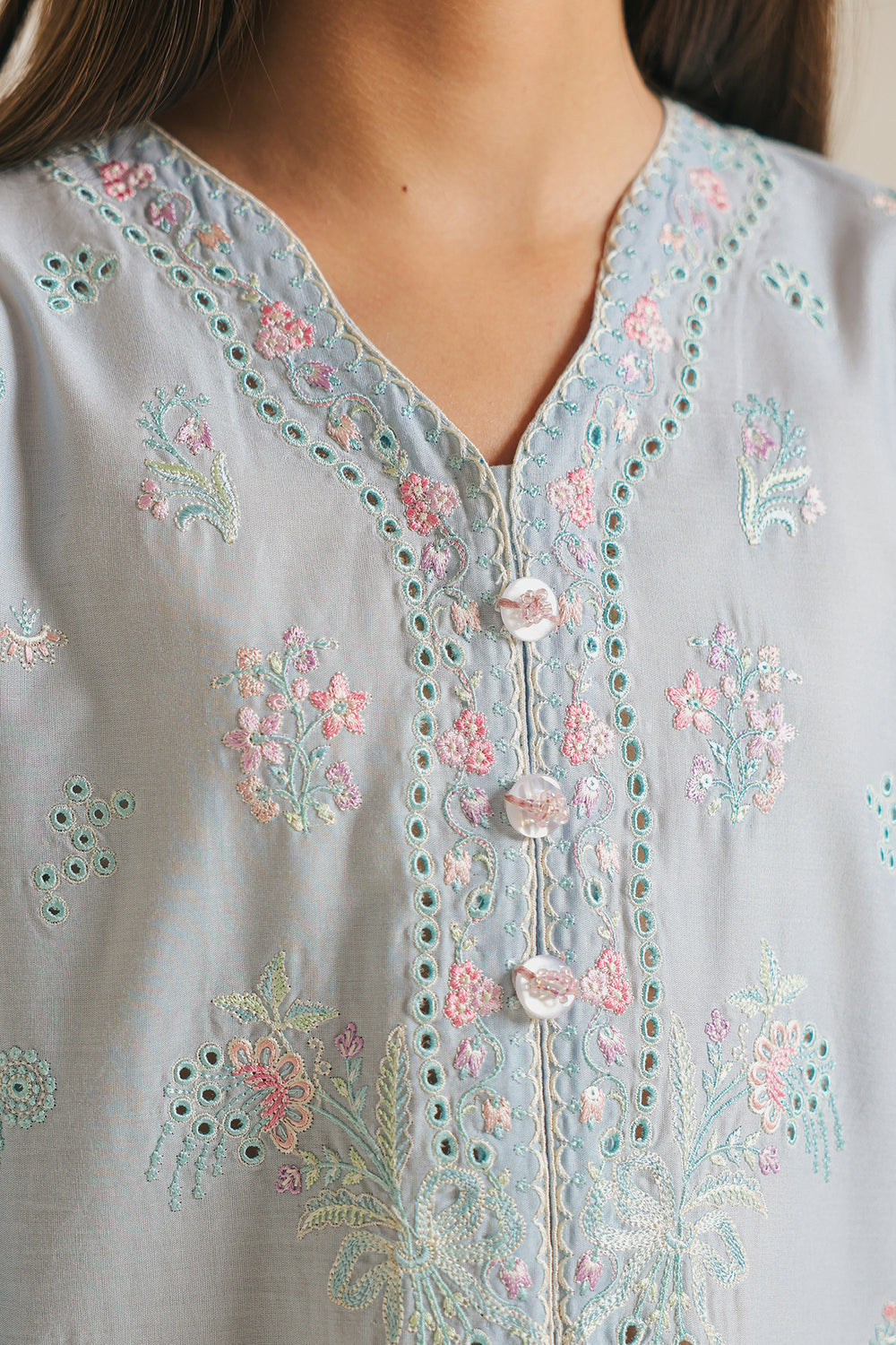 EMBROIDERED SUIT (E1214/402/720)