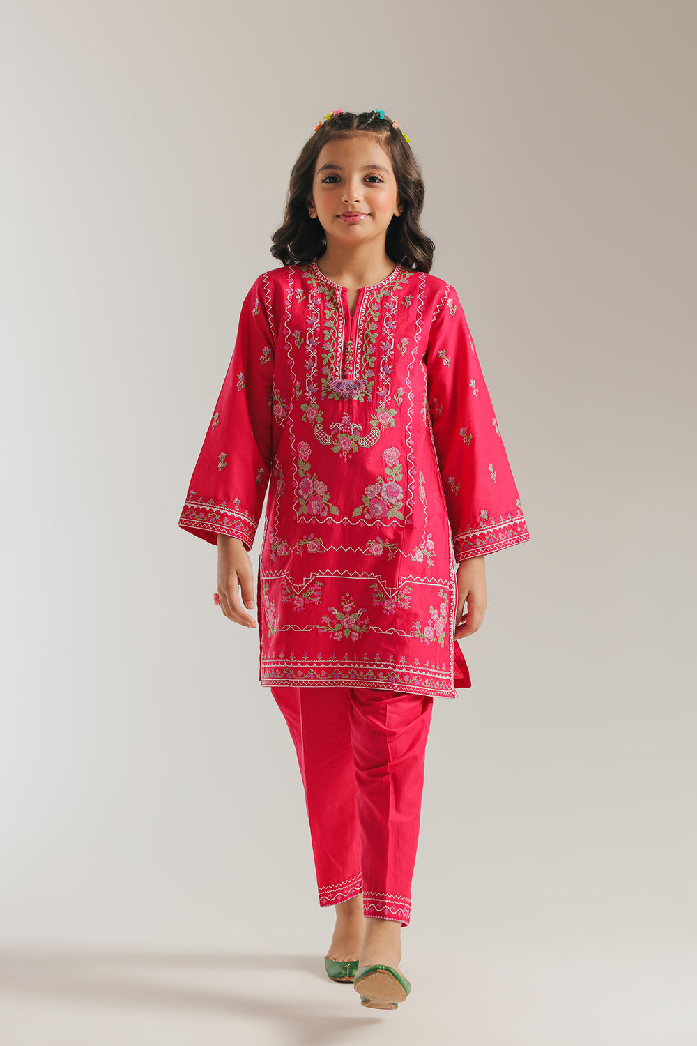 EMBROIDERED SUIT (E1217/402/419)