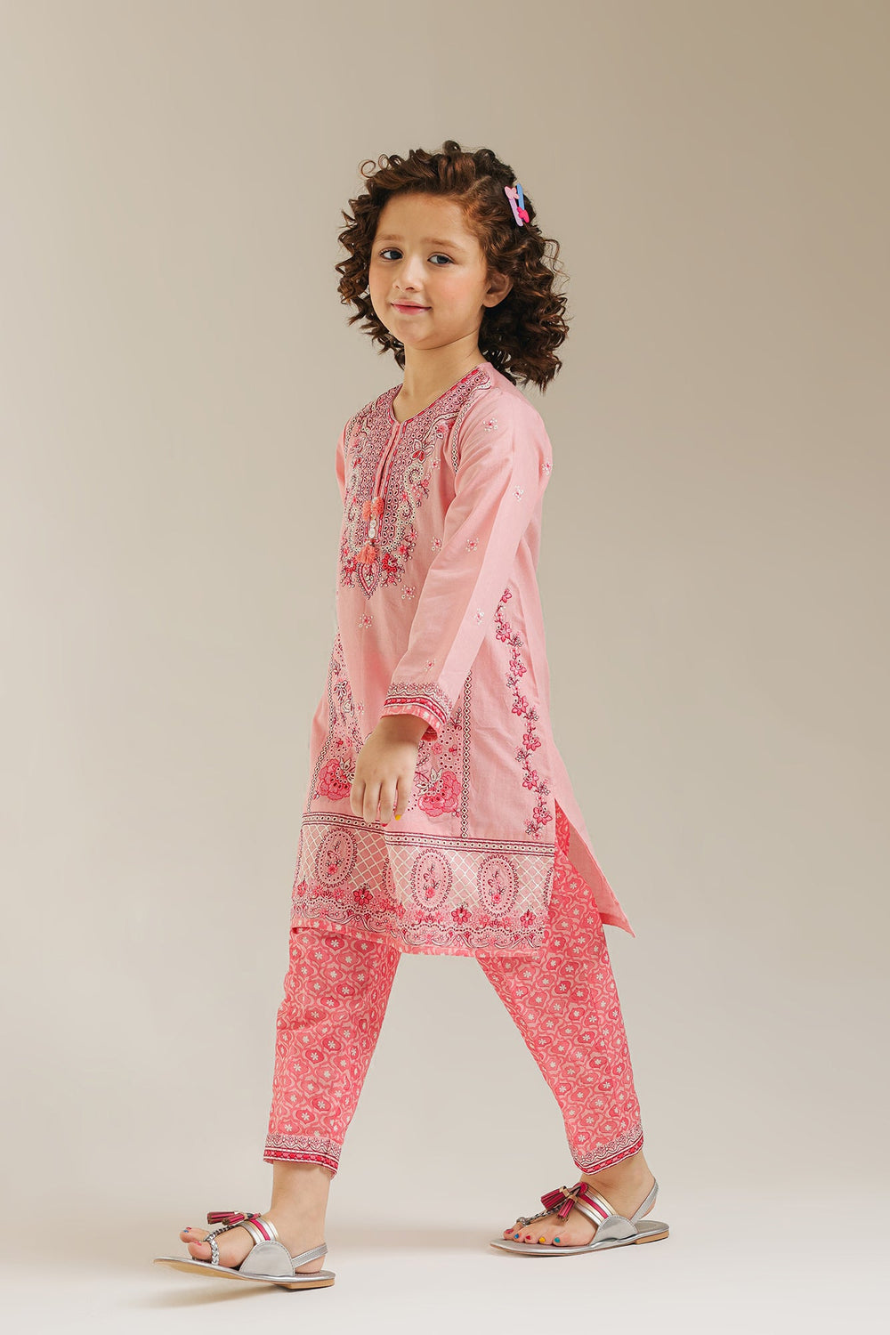 EMBROIDERED SUIT (E1218/402/401)