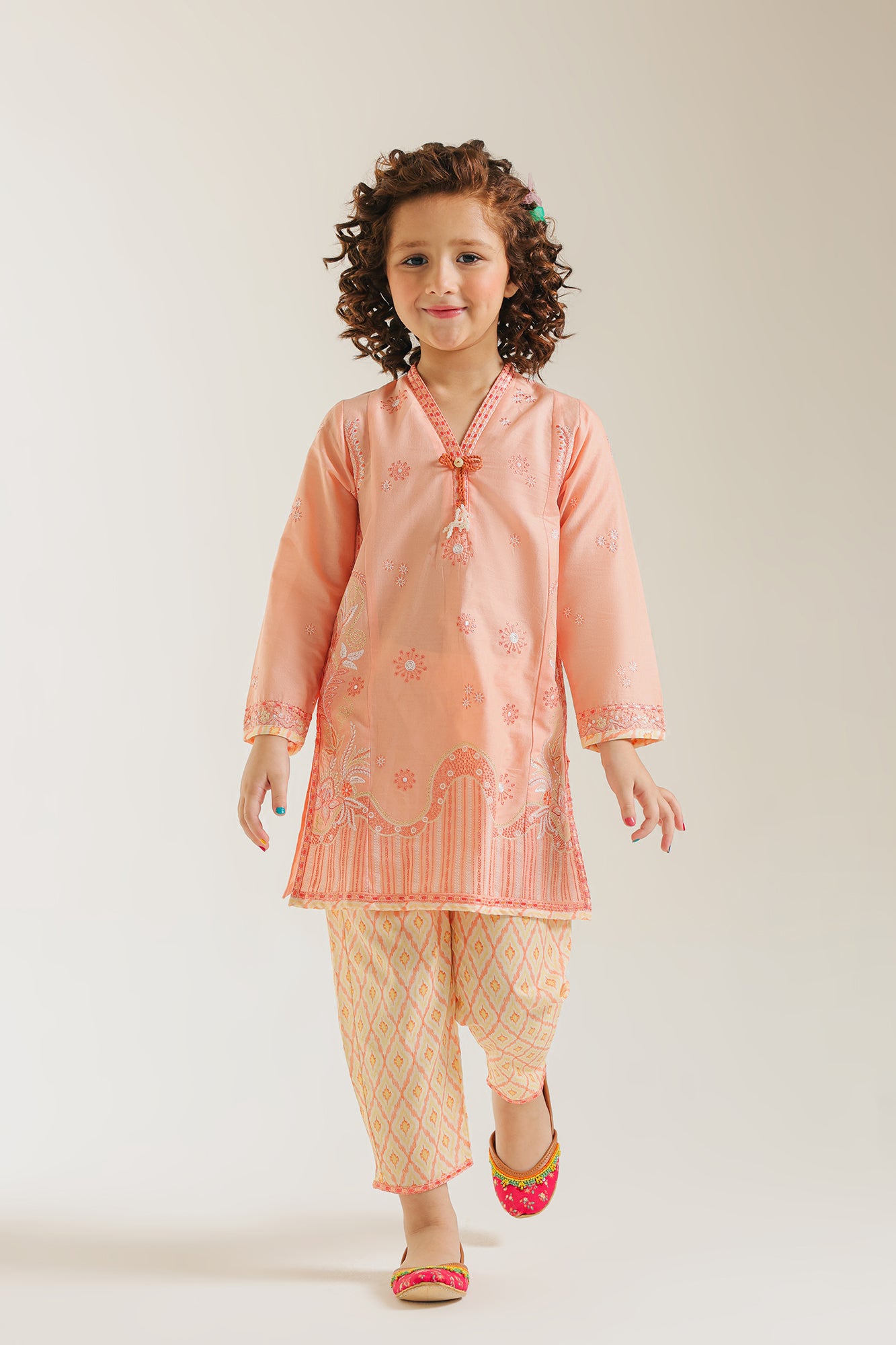 EMBROIDERED SUIT (E1228/402/326)