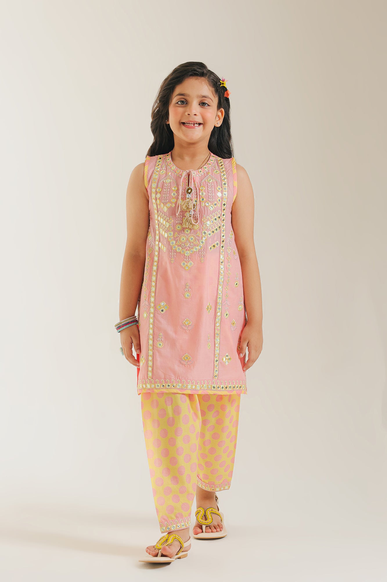 EMBROIDERED SUIT (E1233/402/327)