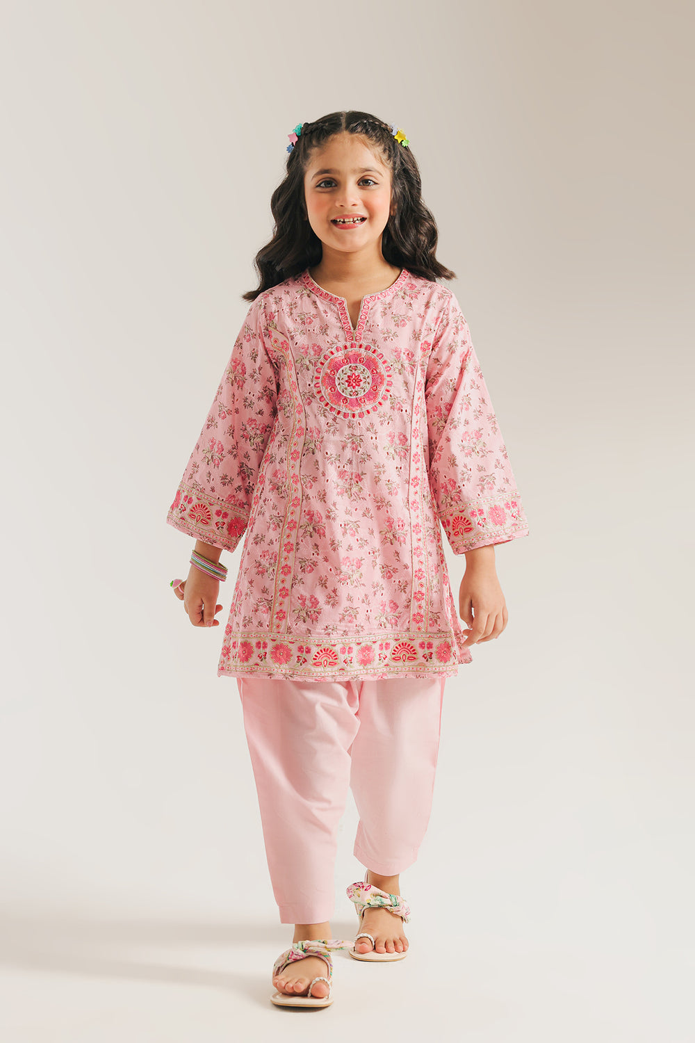 EMBROIDERED SUIT (E1236/402/427)