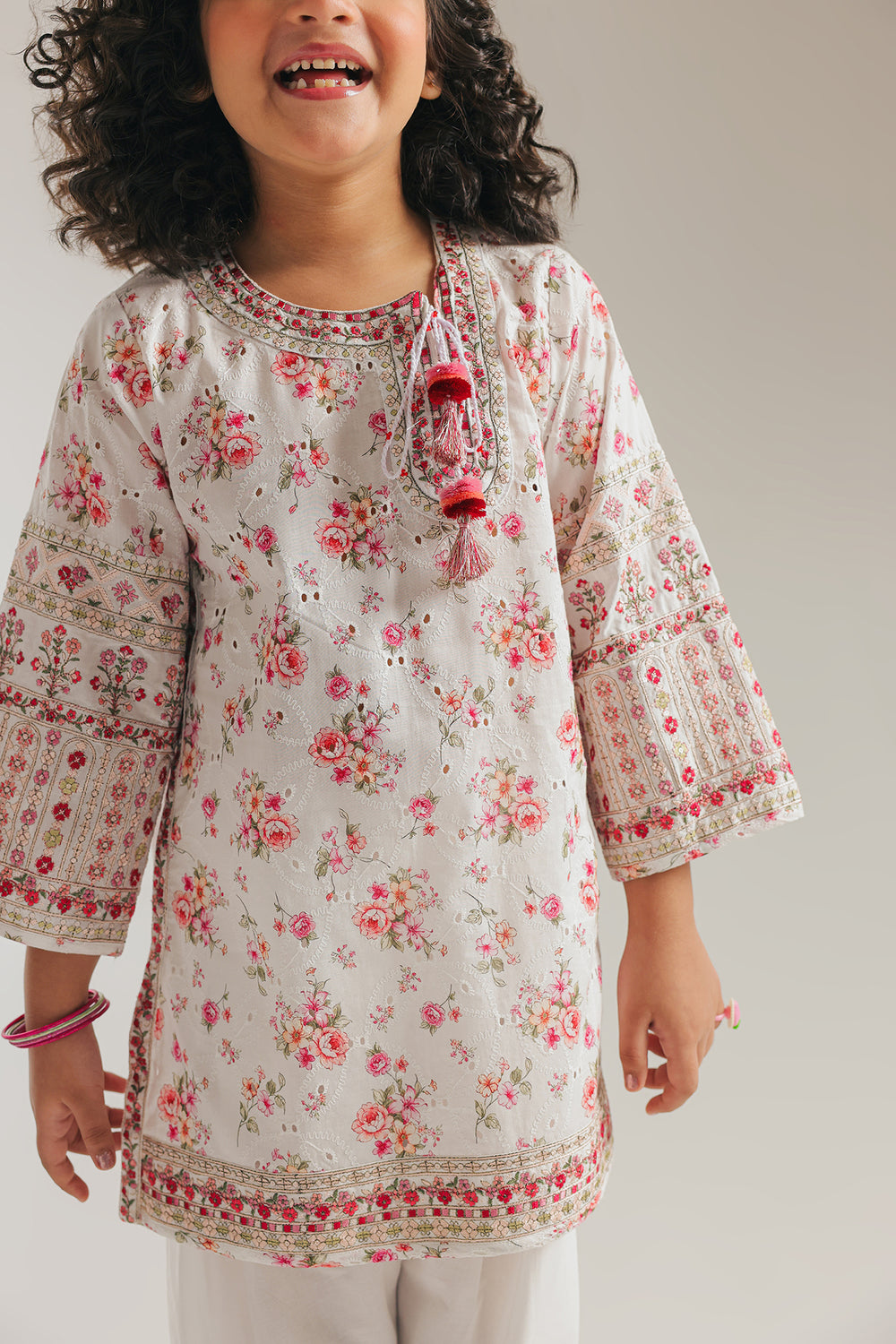 EMBROIDERED SUIT (E1237/402/001)