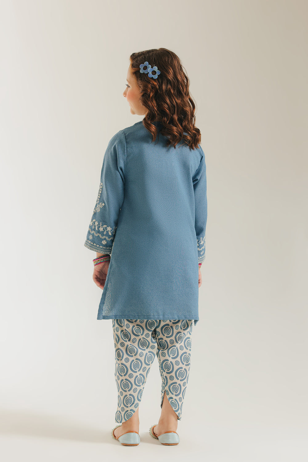 EMBROIDERED SUIT (E1364/402/628)