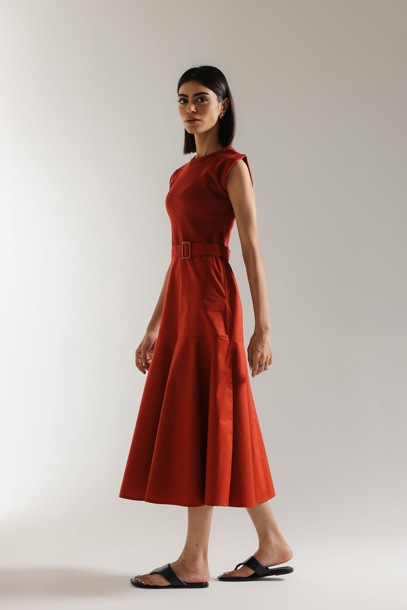 DRESS  (E2253/108/306)