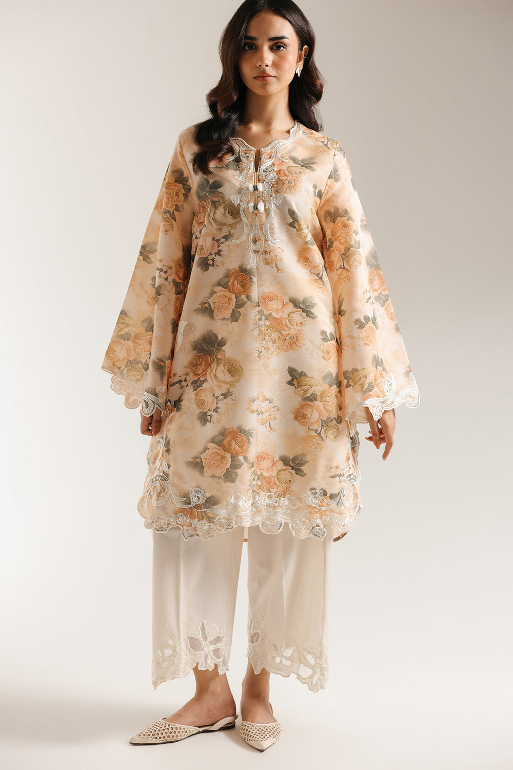 EMBROIDERED SHIRT (E6638/102/227)