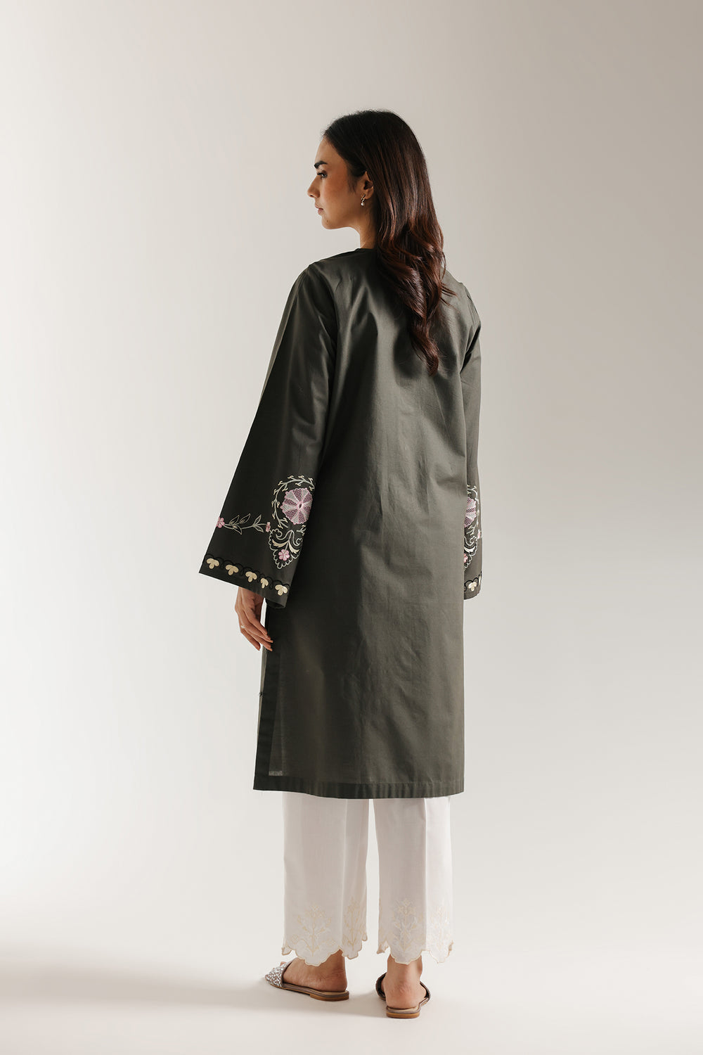 EMBROIDERED SHIRT (E7015/102/116)