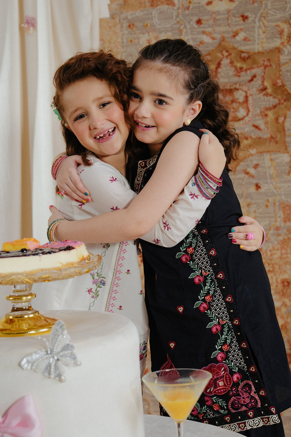 EMBROIDERED SUIT (E1205/402/003)