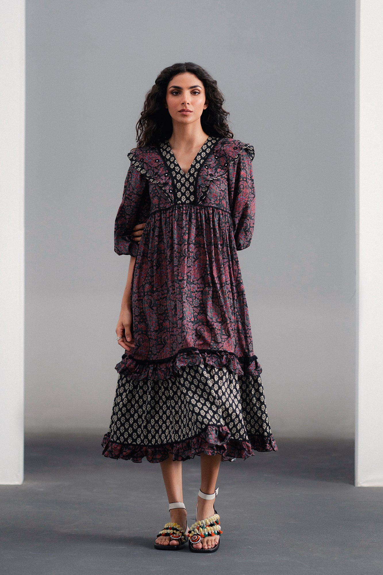 DRESS (E120/901/0043)